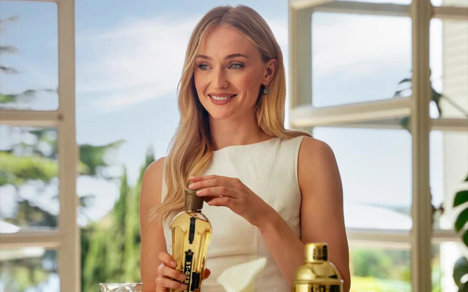Sophie Turner Lara Croft