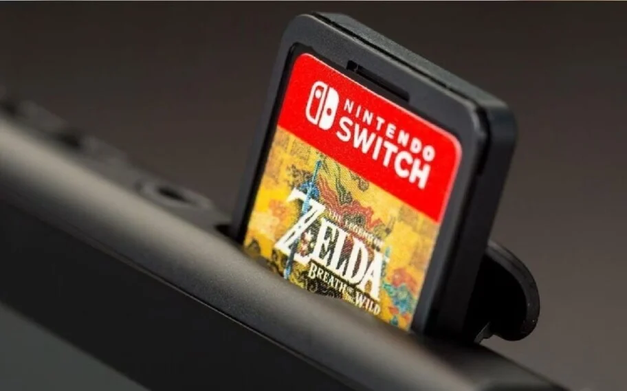 Cartucho de Zelda BOTW em um Switch 2